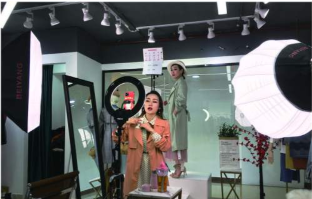 ���I�N��(zh��n)��������W�j�I�N��(zh��n)��